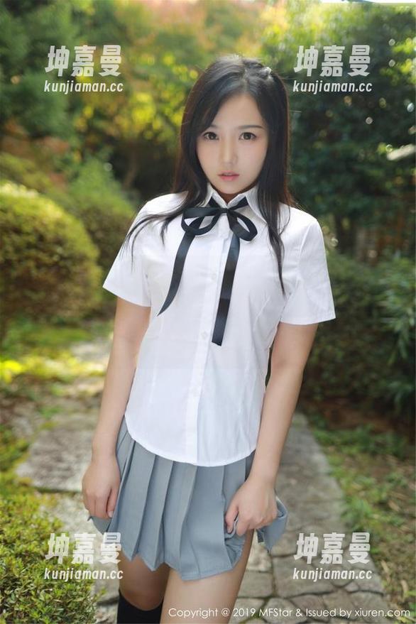 MFStar模范学院-柳侑绮Sevenbaby MFStar模范学院 - 可爱居家,原图敞开,柳侑绮Sevenbaby说走就走的自由,那我出门的决心算啥?