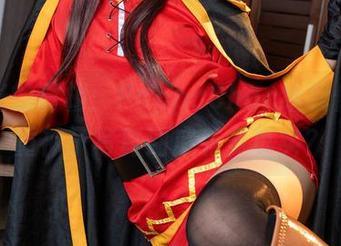 无圣光的真相：PoppaChan给我们的八重神子写真到底有多真实？