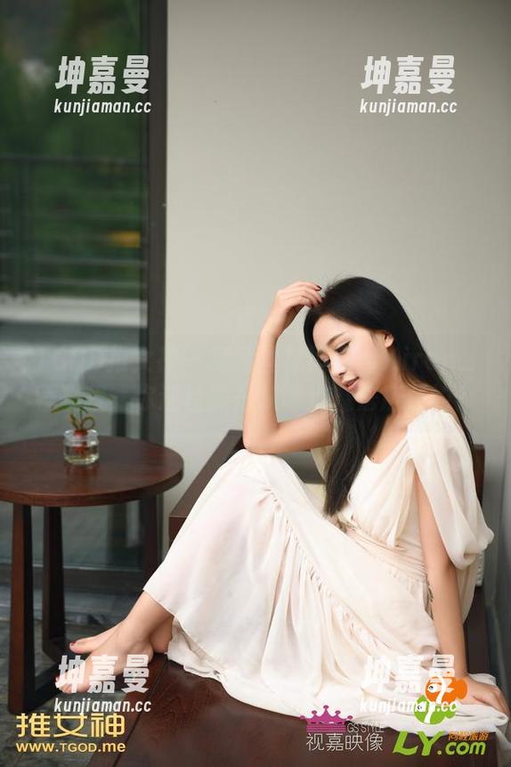 TGOD推女神-Kiren_程程程 TGOD推女神 - 高清丝袜图集:Kiren_程程程,你这丝袜是从哪款魔法店买的?