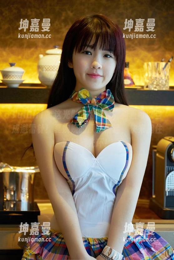 TuiGirl - 这光影下的长腿，简直可以当成避雷针！夏婉婉的原图精选，快来抱住这波腿光环！