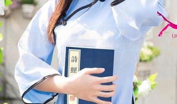 UGirls尤果网 – 分享一下图库中孟思雨的睡衣系列，随便一躺就很有范儿。