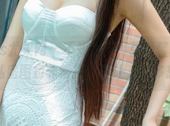 UGirls尤果网 – 不知为何，张雪馨和黑色私房图包非常搭，真让人想多想