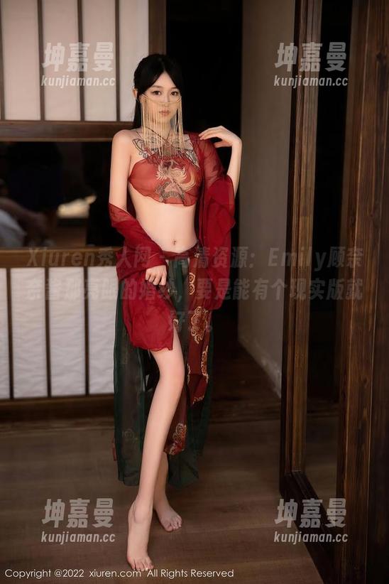 Xiuren秀人网 - 高清资源：Emily顾奈奈酱那亮眼的婚纱，要是能有个现实版就好了。