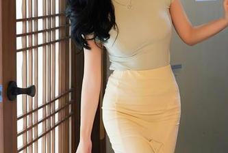 Xiuren秀人网 – 快乐工作的样子：周慕汐baby的秘书全套写真大曝光