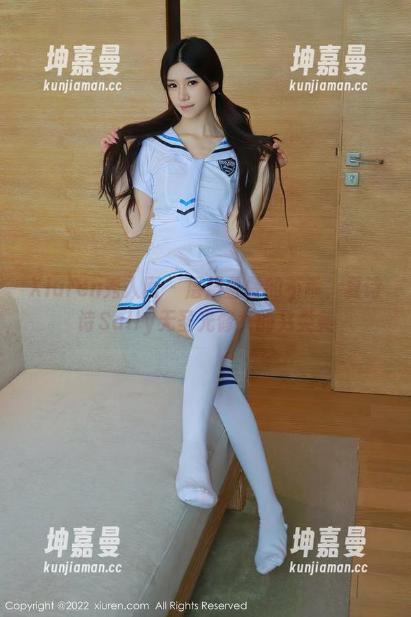 Xiuren秀人网 - 层层叠叠的不乖，夏诗诗Sally无圣光修女的另类美