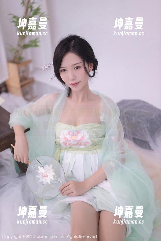 Xiuren秀人网-娜露selena Xiuren秀人网 - 最新图集:娜露selena,学妹角色?这是无底线的诱惑吗?