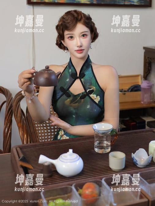 Xiuren秀人网-李宓儿 Xiuren秀人网 - 有种魔力!李宓儿红裙合集,越看越想再翻出来瞧瞧。