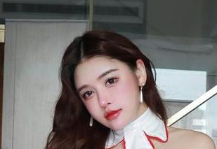 微密圈 – 阅读于芷晴的浴室写真集，分享中透出不经意的温柔。