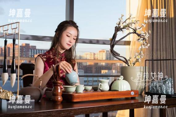 克拉女神-苏可可 克拉女神 - 无圣光?别怕!苏可可的秘书作品给你全新办公视角。