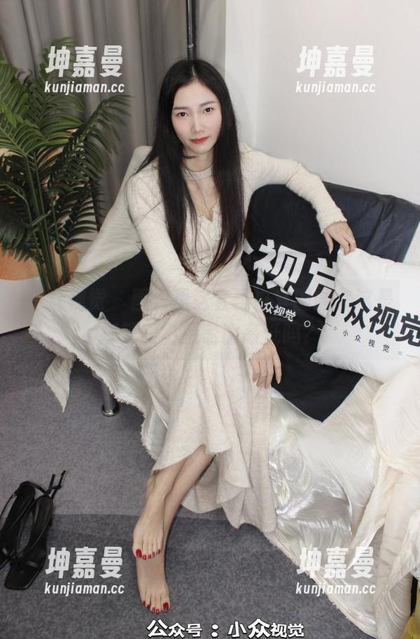 小众视觉 - 图包里这套黑白，圆圆你这是打算跟影想家比高低吗？