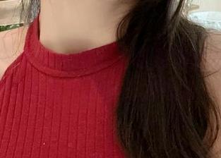 微密圈 – 看这一波小玉吃果冻原图，最新作品清纯脸蛋下的巨无霸气息，哈哈。