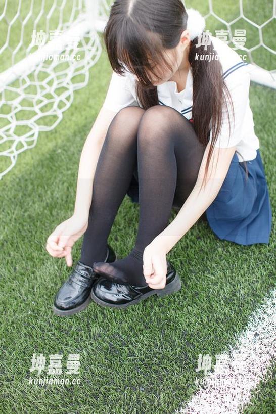 少女秩序 - 领略，鹿可的“学妹”写真图包，跑进这片校园风景