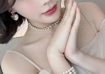 微密圈 – 徐莉芝的校园写真大赏：图包里的欢乐时光