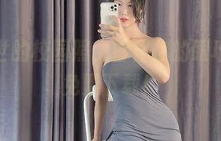 抖娘利世的校园照，留住你的眼球，快来免费下载！