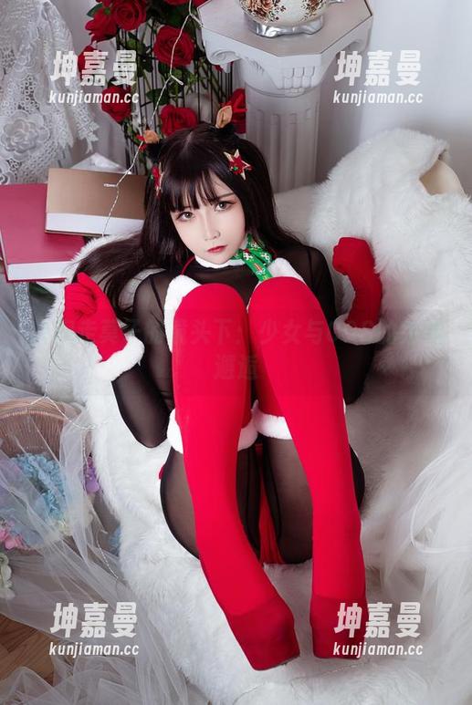 在抱走莫子的镜头下：少女与COS的完美邂逅