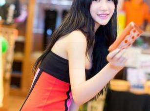 推女神 – 最新：易阳在体操服里，其实我一直在想，谁更灵活？