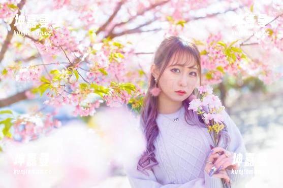 若隐若现的居家套图：月城委员会分享了一种“新风潮”的室内生活。