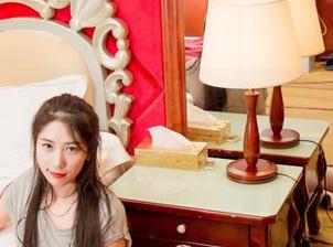 果团网 – 陈秋雨的制服美图，这种图包你敢不多看几眼吗？