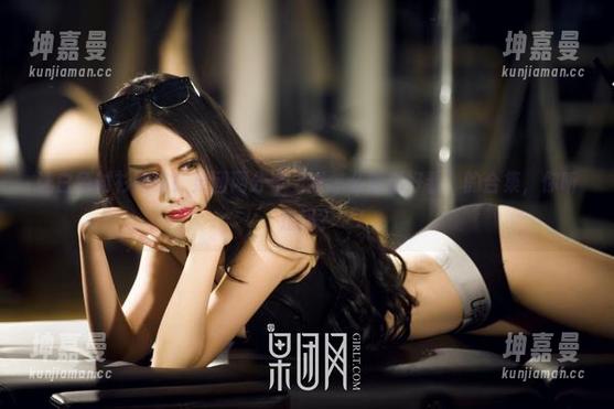 果团网 让白色衬衫唱响!果团网分享“我怎么穿都好看”的合集,你听过吗?