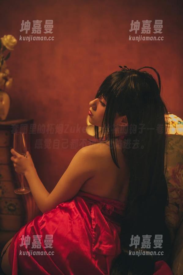柘烟Zuken 套图里的柘烟Zuken,丝袜的钩子一卷,感觉自己都不知不觉陷进去。