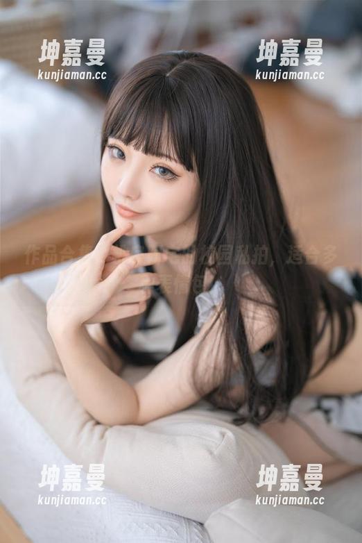 作品合集：桃良阿宅的校园私拍，适合多种表情包！