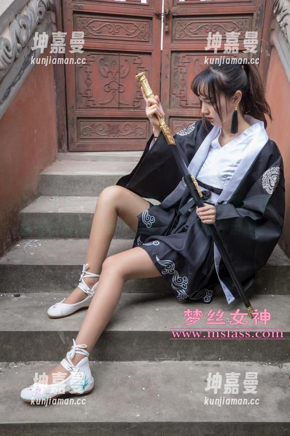梦丝女神 - if你也爱苏柔的户外合集，那就准备面对一场“心灵沙滩”的冲击吧。