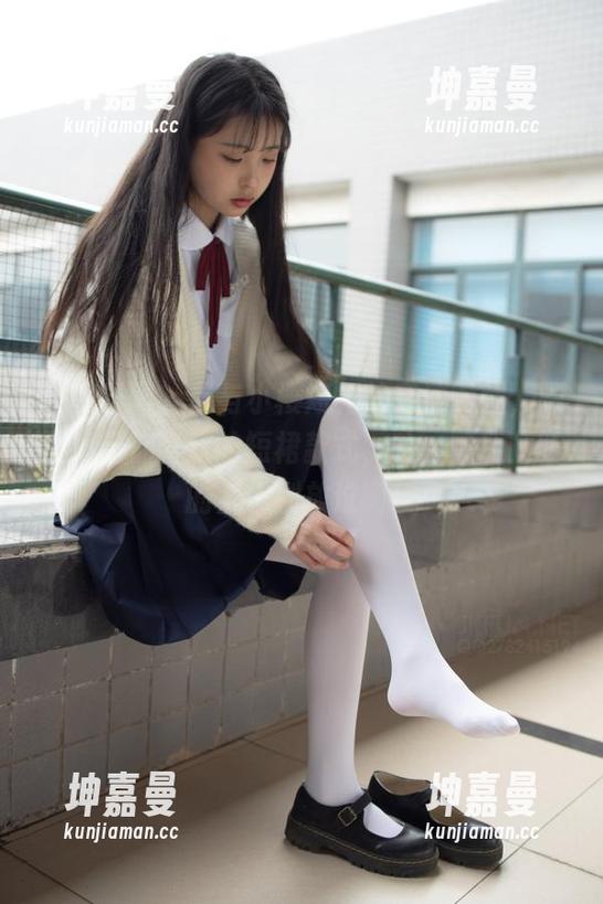 森萝财团 - 参与小樱短裙的高清下载，顺便标记你喜欢的短裙款式，咳，顺便旺旺的菜也别放过啊！