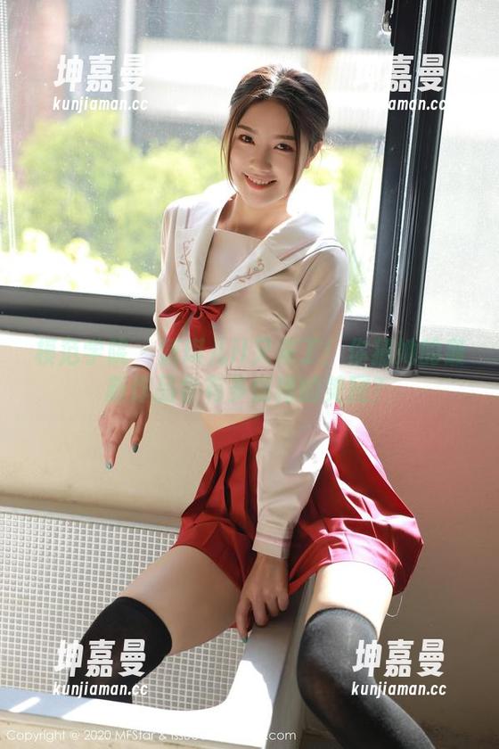 模范学院 - 唐琪儿il又来了！你猜她的最新作品会有多惊艳的美腿？