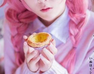 浅野菌子的海岛情缘：红色肚兜版“思密达”原图无下限，双人上演“超戏精”风波！