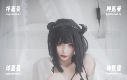 清颜颜子 清颜颜子的这组美图让我感觉我要飞了,被她的天使气息翅膀直接打到了天上!