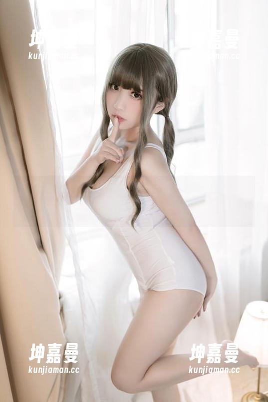 猫田圣奈奈的图包：爱宕泳装，把盛夏进行曲变成了跳水大赛！