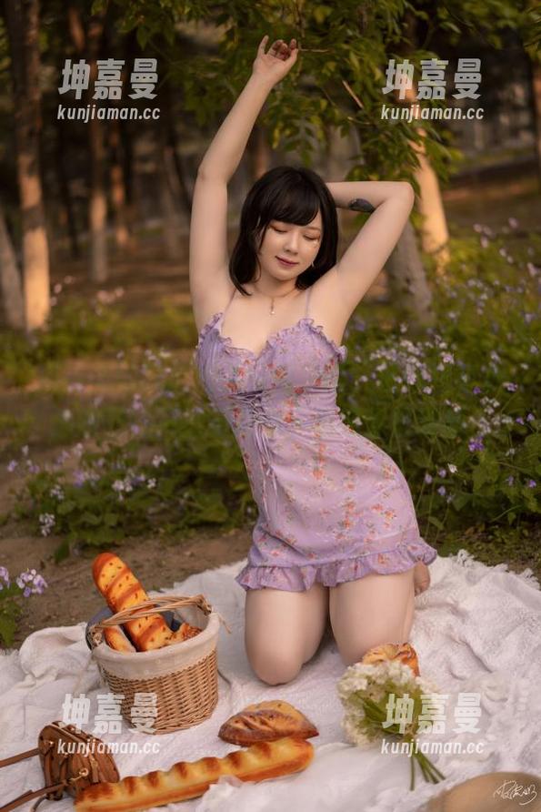 皮皮奶可可爱了啦 浴缸里的皮皮奶可可爱了啦,最新写真里那股随性虽然不经意,但好像很对味?