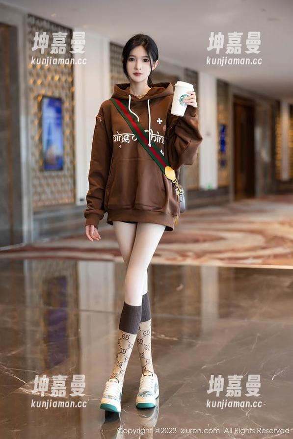 秀人网 - Olivia童安琪的职业装福利宴，图片是把人迷得七荤八素！