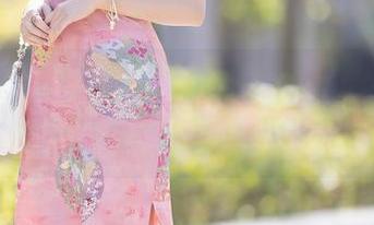 秀人网 – 说好的夏天氛围，伍晓丽Shirley的私拍比基尼原图给力！