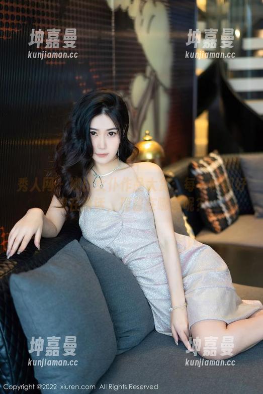 秀人网 - 娜比女仆作品大赏：每一帧都好像在说话，理智在哪里呢？