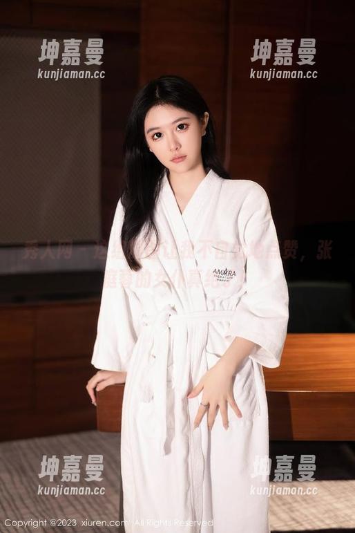 秀人网 - 这组原图让我不自觉地点赞，张庭蓉的女仆真绝了！