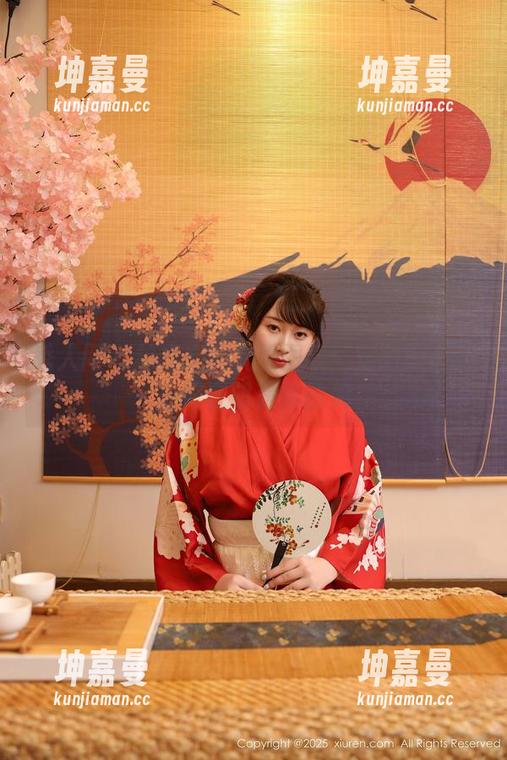 秀人网-林文文 秀人网 - 林文文的礼服图集:定制时光的最好证明是你的美