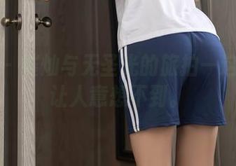 秀人网 – 璀灿与无圣光的旅拍—这组合真让人意想不到。