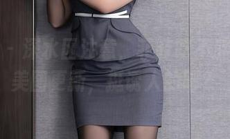 秀人网 – 深水区注意，菲菲吃不胖的浴缸美图更新，挺诱人的吧？