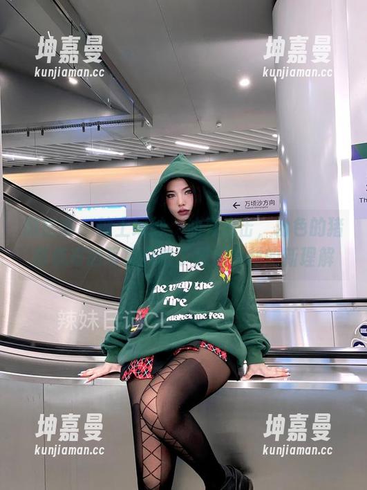微密圈 - 披上绿纱，油亮出击，粉色的猪陈佩奇的写真影响了我对食材的新理解