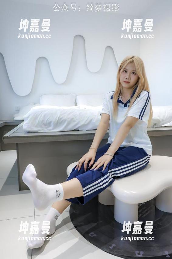 绮梦摄影 - 高清修女子涵：对不起，您的灵魂猎手来了，摄影过程中请不要惊慌！