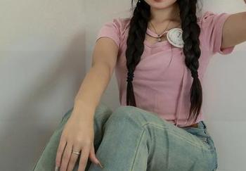 绮梦摄影 – 你敢下载露露的连衣裙写真，我就敢说你很有眼光