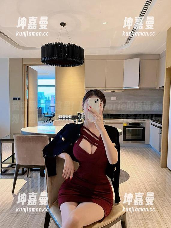 微密圈 - 看这里！脸红Dearie的透明系列私房照，图片的编辑法则：越透越好！