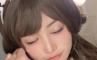 体验芊川一笑MNK的无圣光旗袍图包，笑声与美丽同步进行！