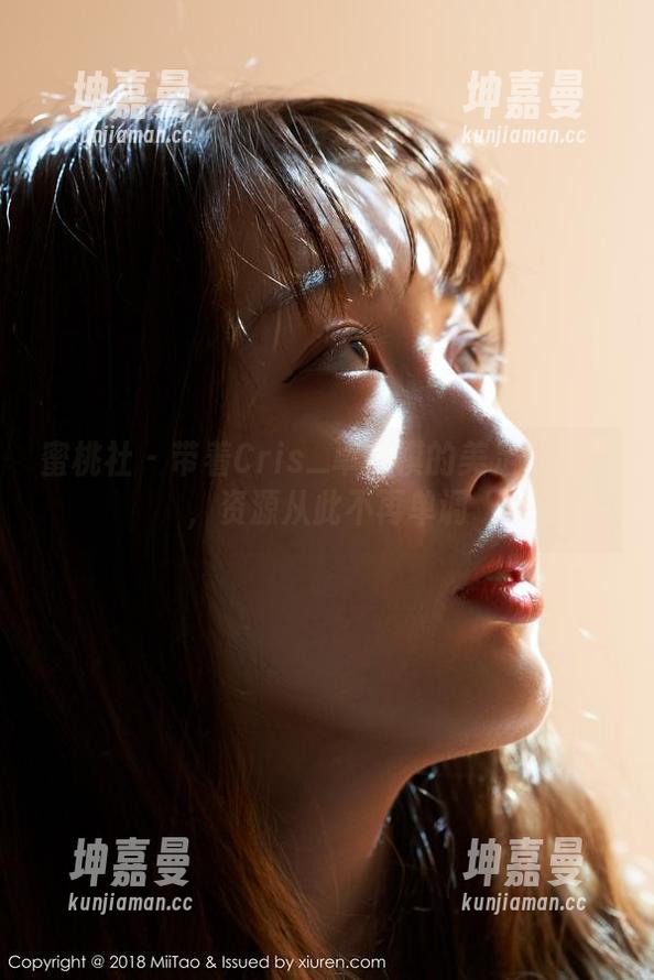 蜜桃社-Cris_卓娅祺 蜜桃社 - 带着Cris_卓娅祺的美足去旅行,资源从此不再单调