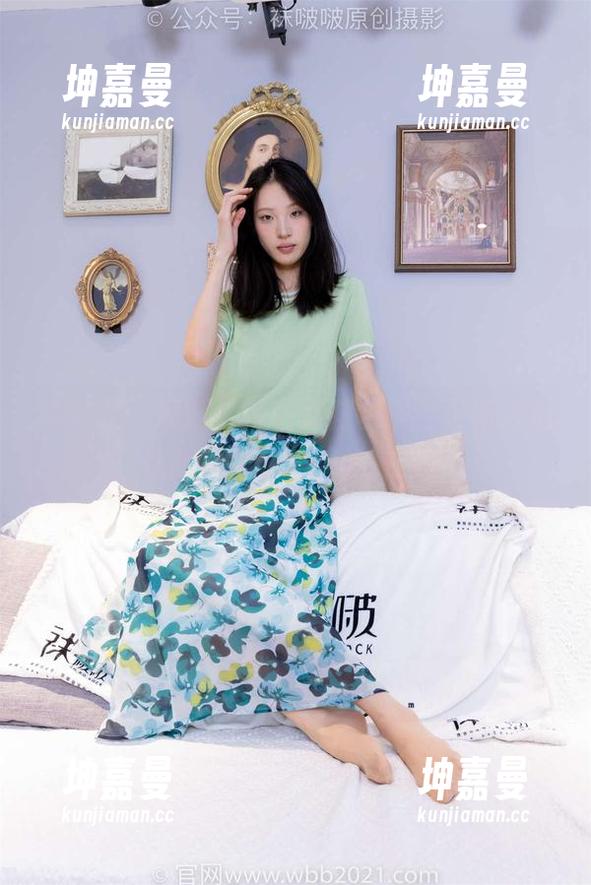 袜啵啵 - 瑶瑶最新版女孩合集，更新之后让我有种想翻牌的冲动。