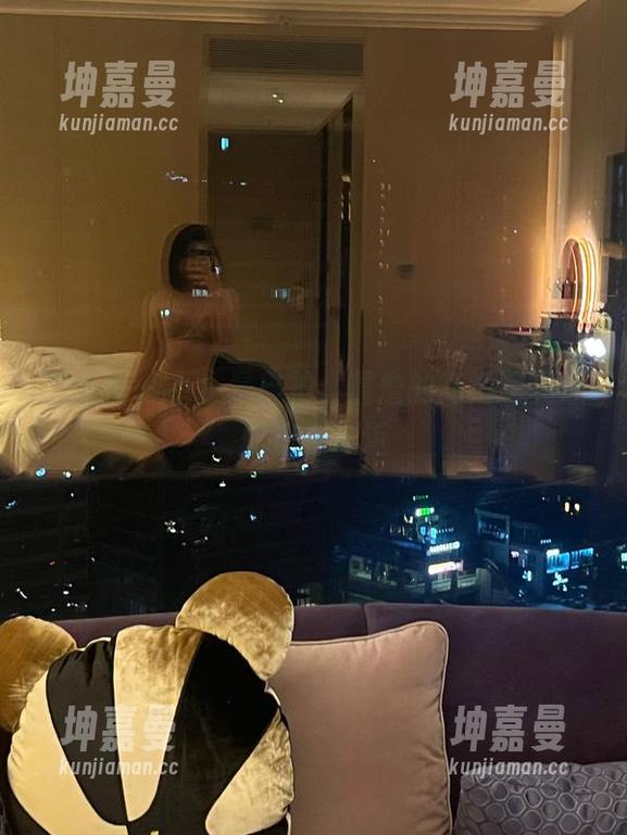 微密圈 - 不止是自拍，詹詹的高清写真让你流连忘返