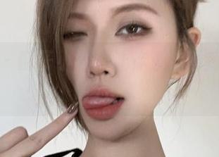 微密圈 – 醇子小姨，让你爱上图库里的文胸分享