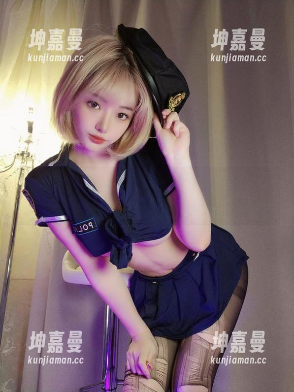雯妹不讲道理 最新作品曝光了,雯妹不讲道理和风,成交的是风的轻柔,心却在悸动。