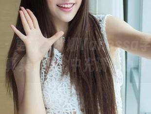青豆客 – 更新：梦娜Vanessa学妹的写真集，悬念中充满小心思